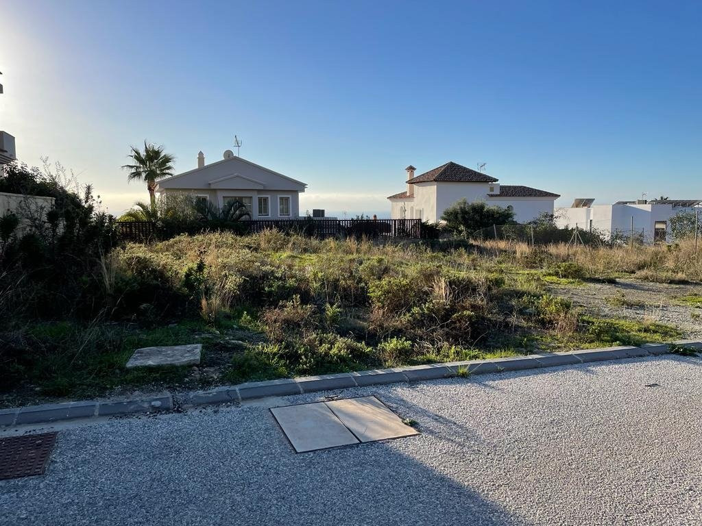 Parcela de lujo en Benalmadena - Urb. Retamar - foto 2