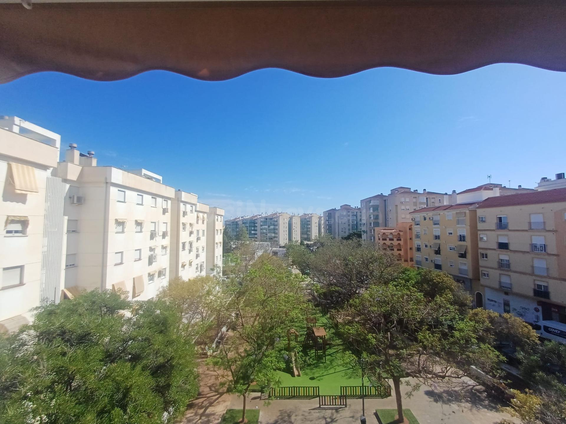 Espacioso piso en zona Suarez - foto 2