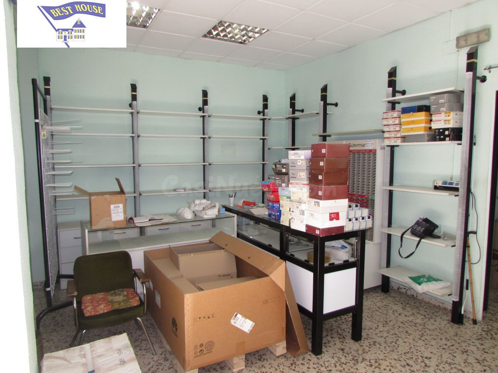 Local comercial 115m² en alquiler - Industria - foto 4