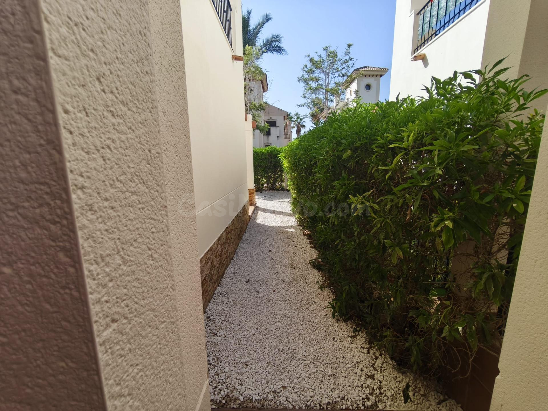 Exclusivo adosado en Residencial Paradise Golf con jardín pr - foto 4