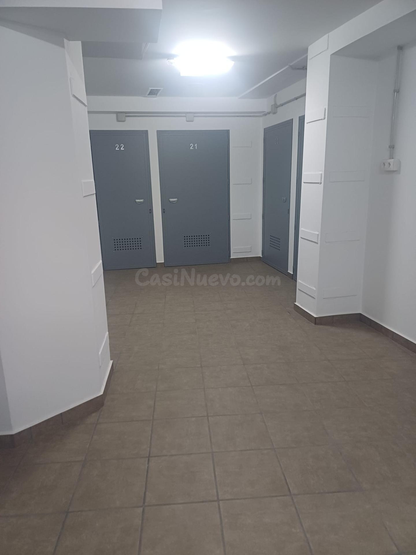 Trasteros/parking de motos a la venta zona Mármoles - foto 4