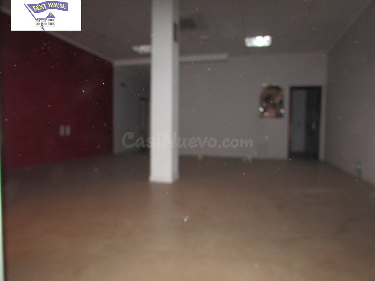 Local comercial 80m² en alquiler - Circunvalacion
