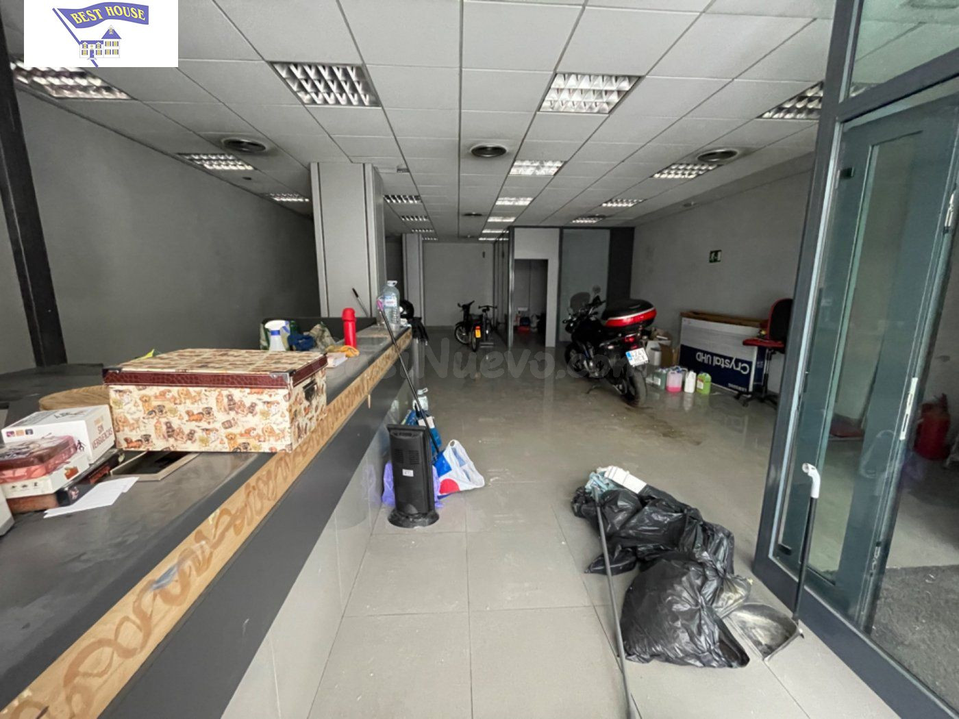 Local comercial 320m² en alquiler - Carretera de Jaen