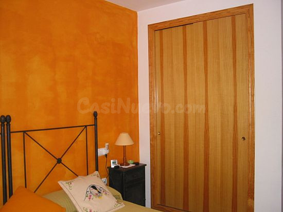 Apartamento con terraza, piscina y vistas al mar en Piles - foto 3