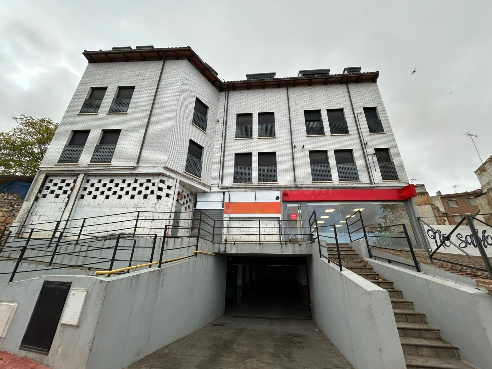 VENTA DE ESTUDIO CON GARAJE EN MONDEJAR (GUADALAJARA)