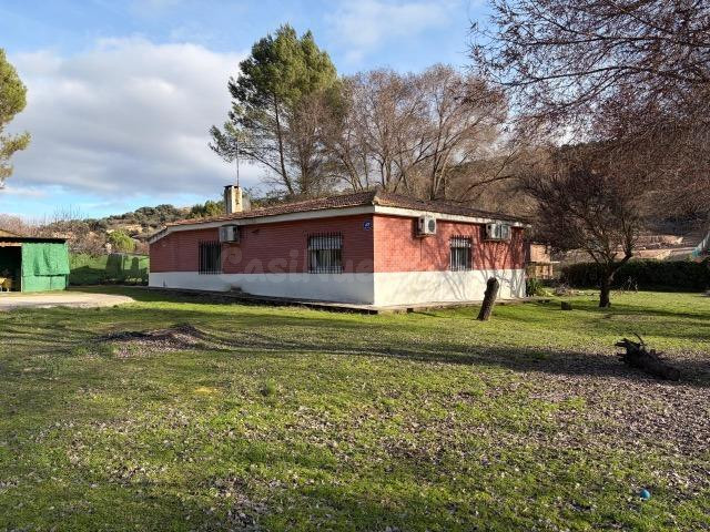 CHALET INDEPENDIENTE EN HONTOBA - foto 3