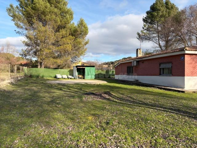 CHALET INDEPENDIENTE EN HONTOBA - foto 5