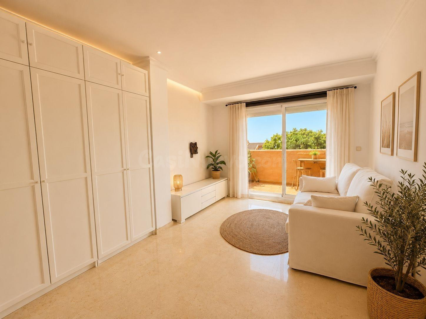 Elviria - Coqueto Piso 1 Dormitorio Garaje, Vistas al Mar, C - foto 2