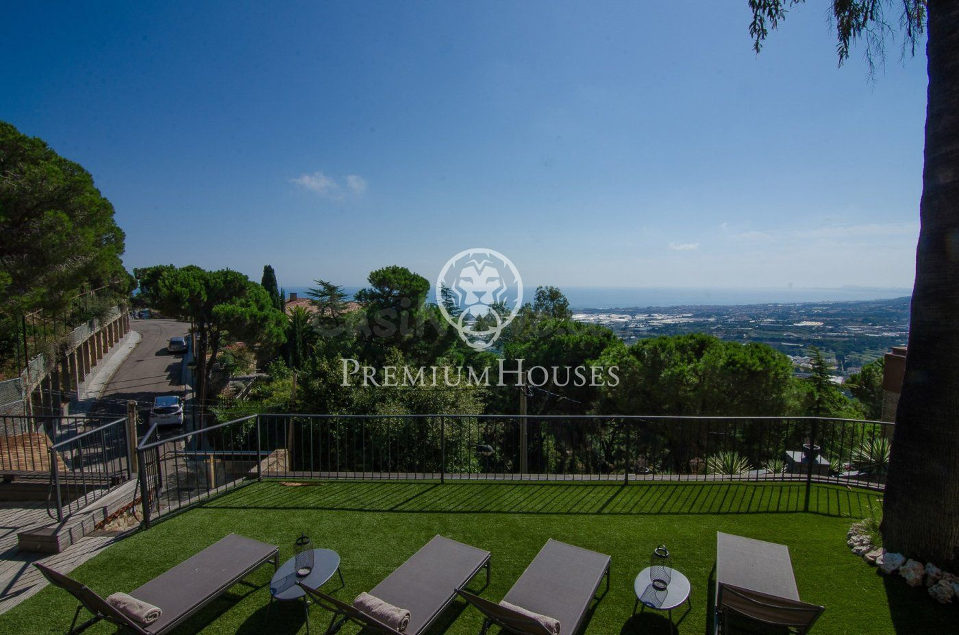 Moderna casa en venta en Cabrils. Alrededores de Barcelona. - foto 3