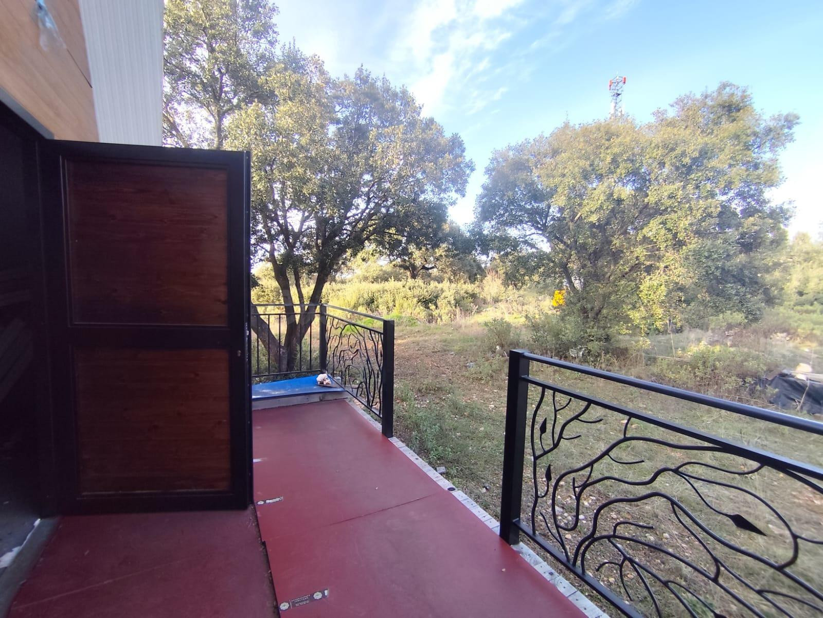 TERRENO CON VIVIENDA - foto 3