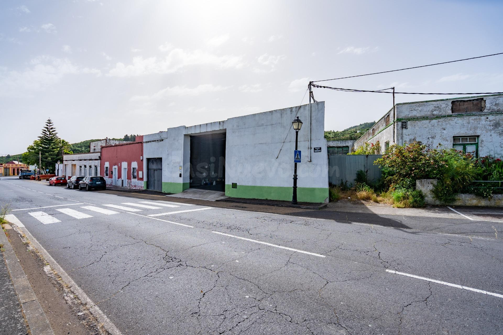 NAVE INDUSTRIAL DE 485 m2 APTA PARA LA RIC – UBICACIÓN ESTRA - foto 2