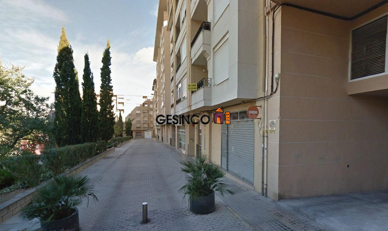 Local comercial 175m² en alquiler - Sant Josep