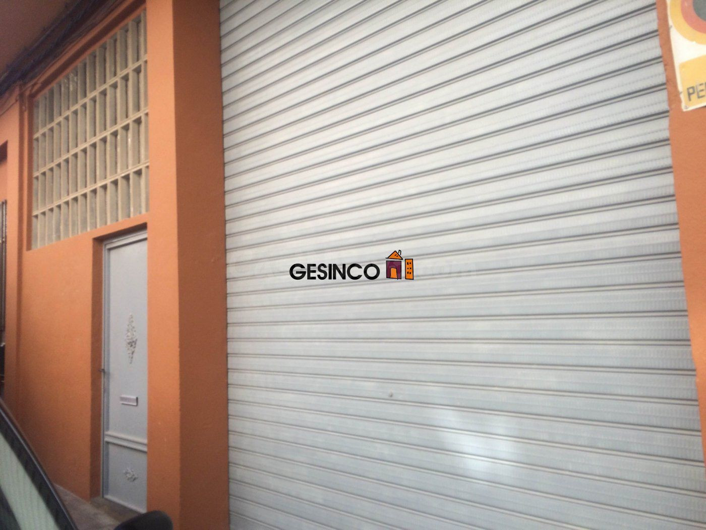 Local comercial 150m² en alquiler - Sant Josep