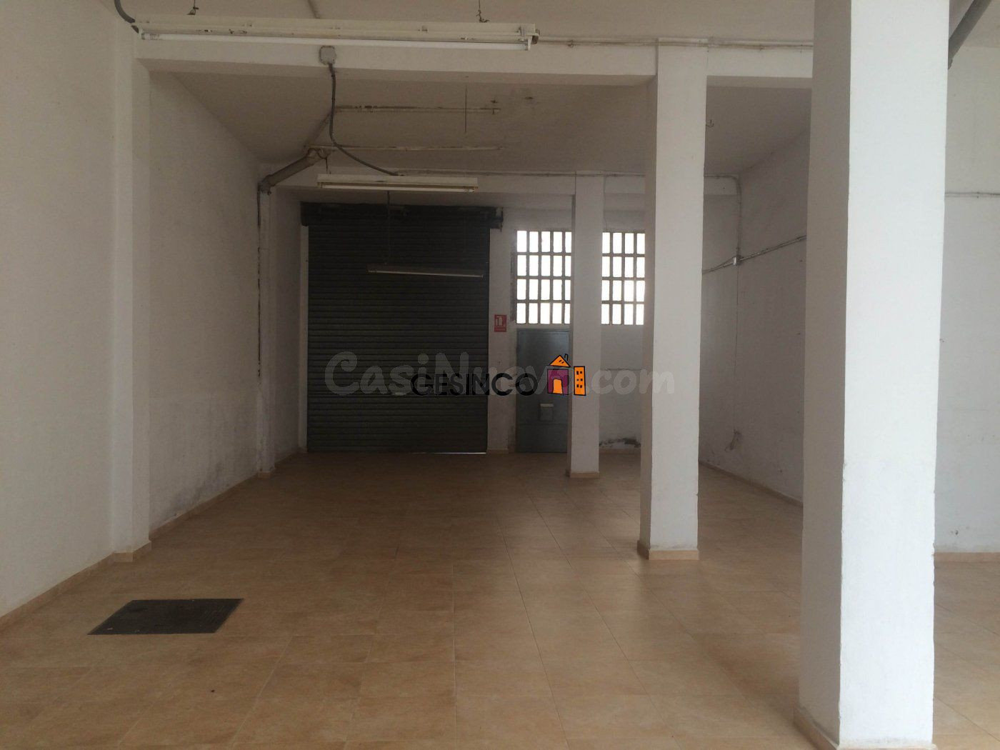 Local comercial 150m² en alquiler - Sant Josep - foto 2