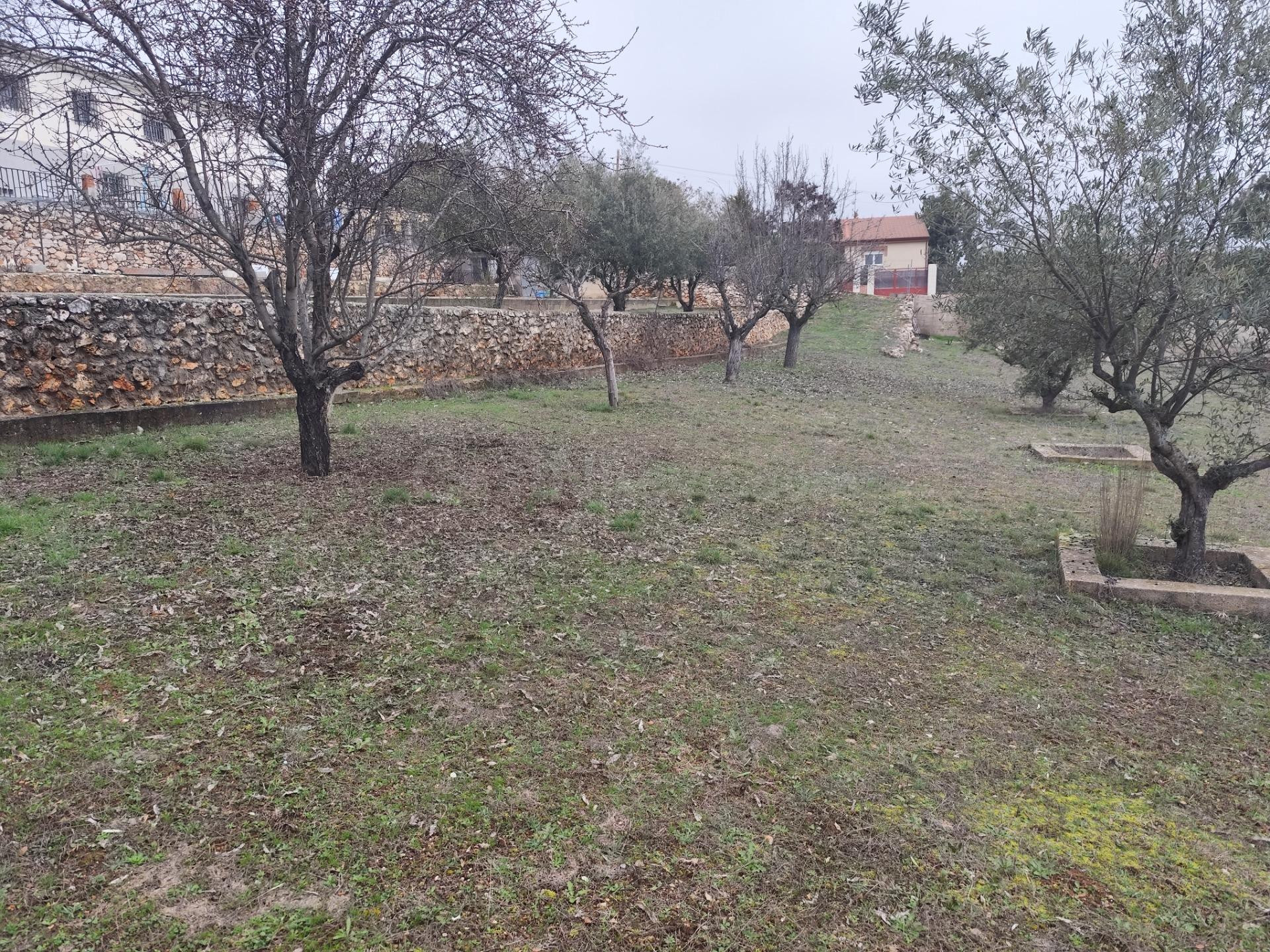 Parcela Urbana en Hontoba (El Mirador)