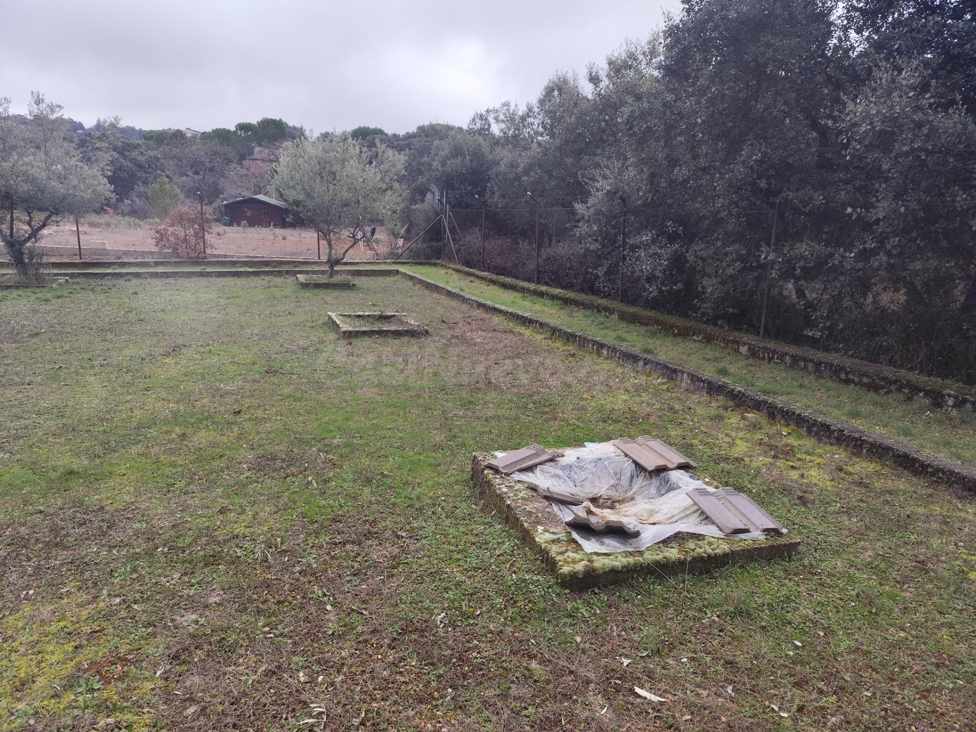 Parcela Urbana en Hontoba (El Mirador) - foto 3