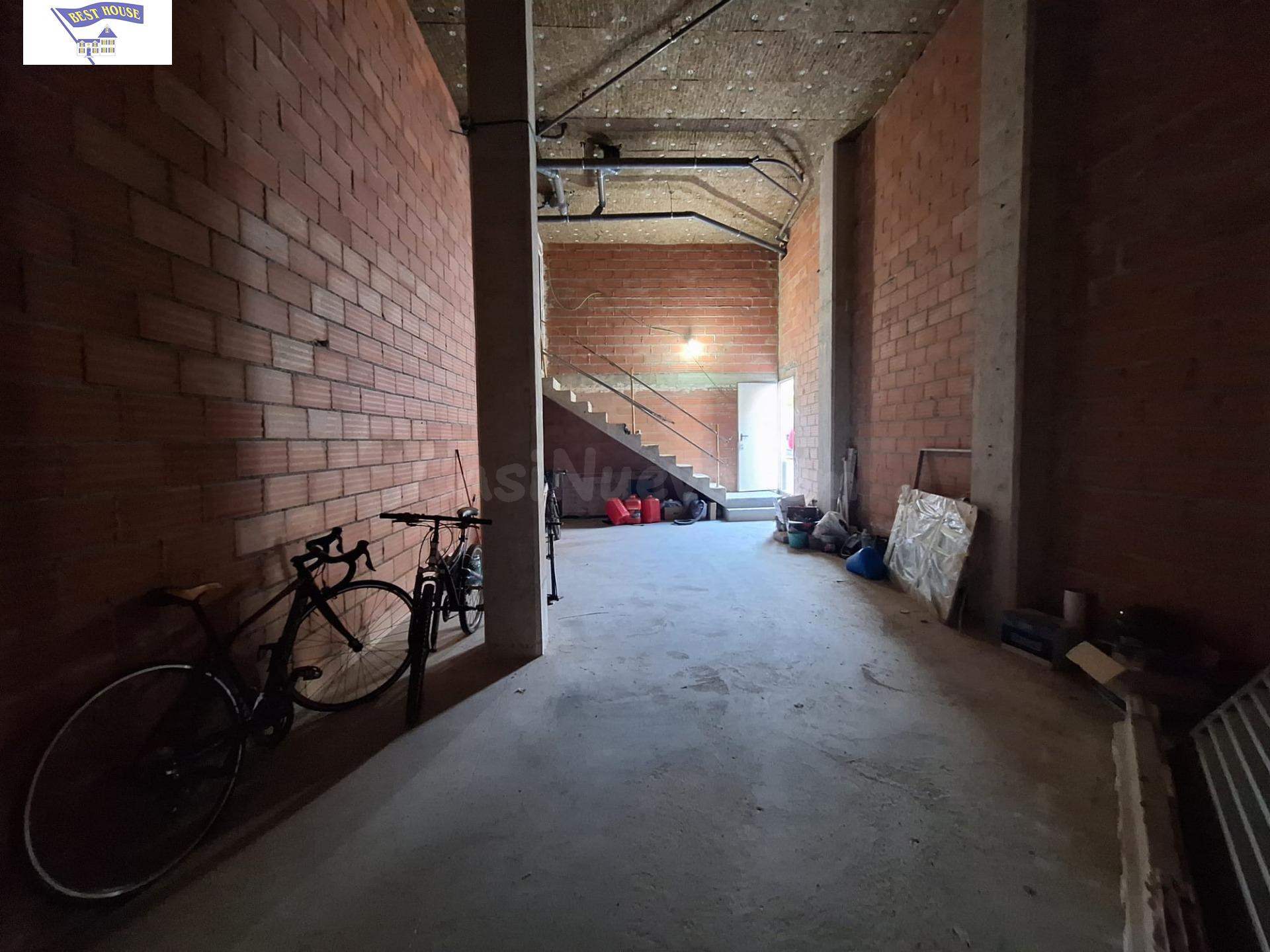 Local comercial 81m² en alquiler - Circunvalacion-Carrefour - foto 2
