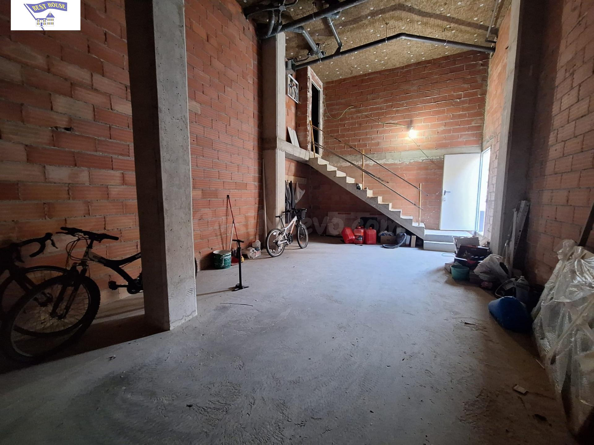Local comercial 81m² en alquiler - Circunvalacion-Carrefour - foto 5