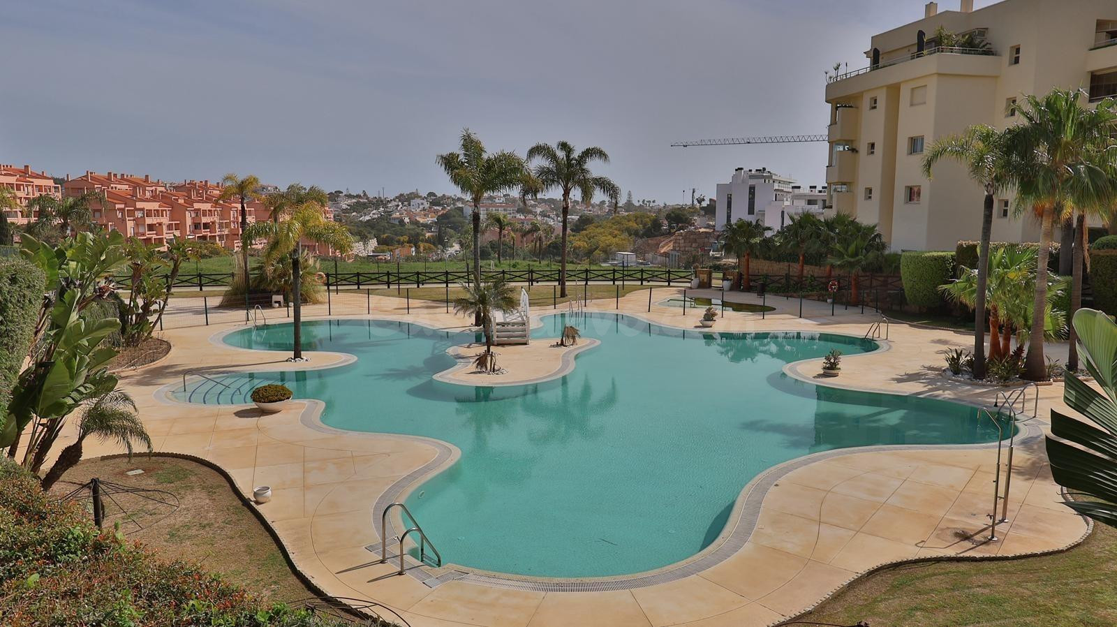 Piso con gran terraza y privacidad en Miramar del Sol, Mijas