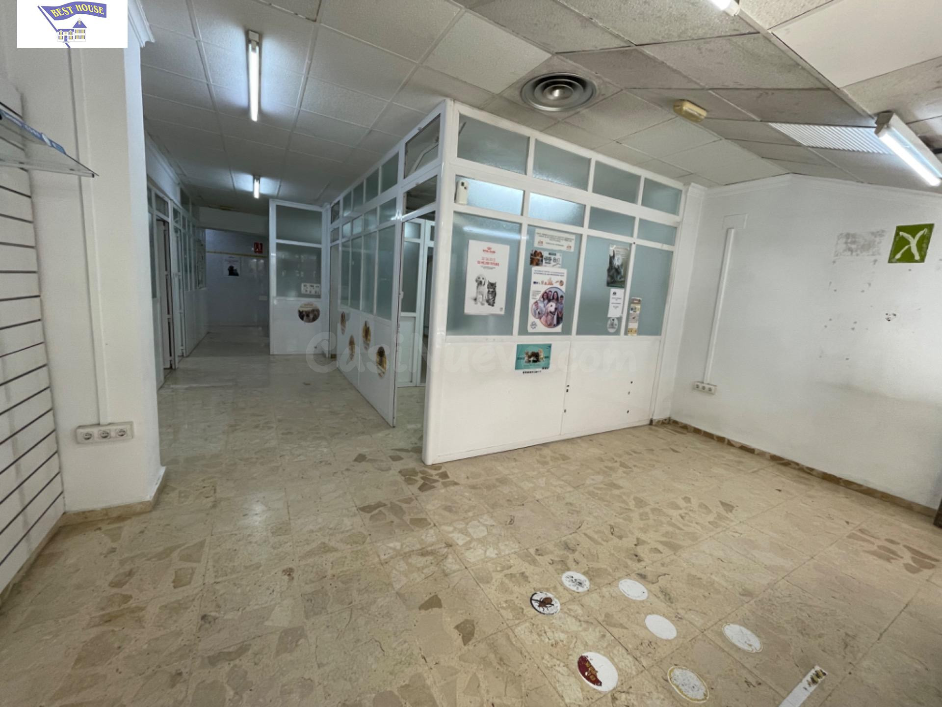 Local comercial 150m² en alquiler - Ensanche-Franciscanos - foto 2