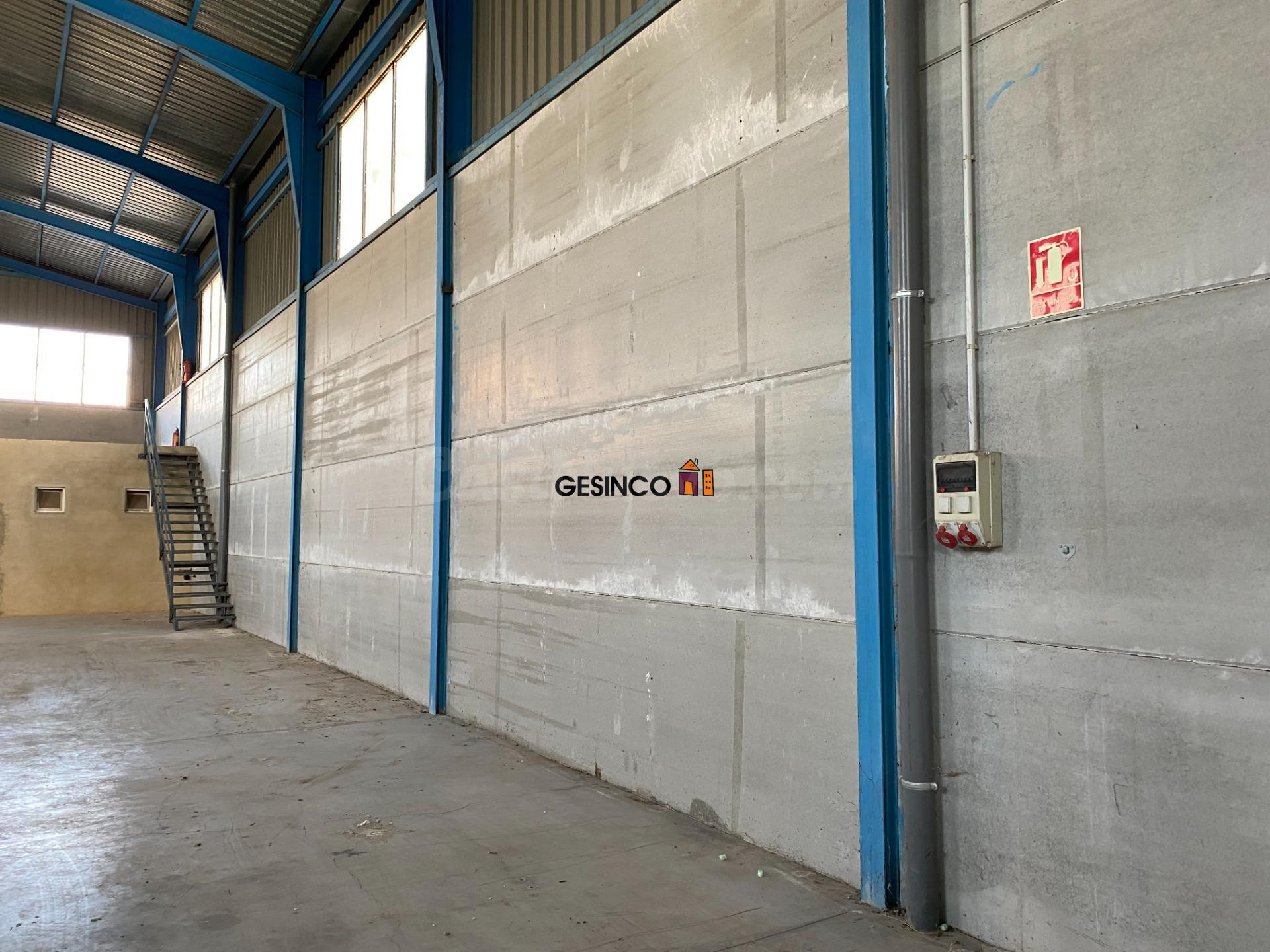 NAVE INDUSTRIAL INDEPENDIENTE EN ALQUILER POL. L´ALTET EN ON - foto 5