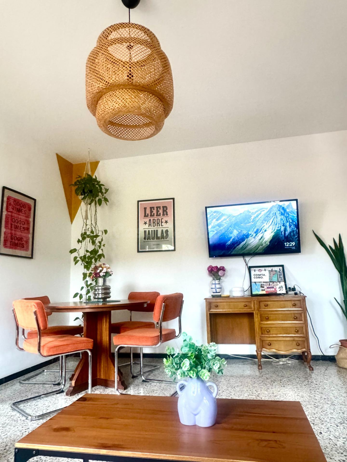 Casa con encanto y terraza en Marzagán - foto 4