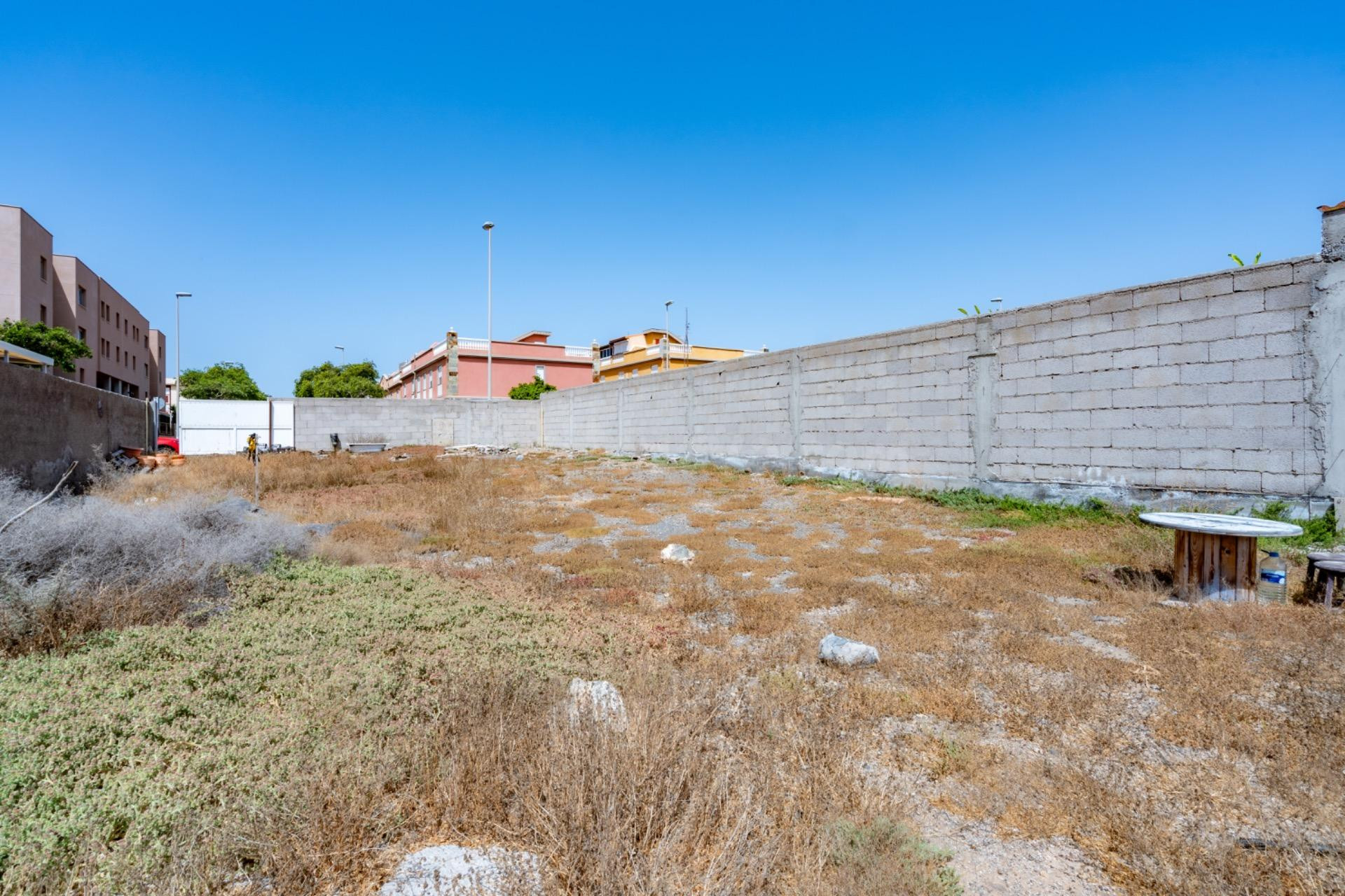 Terreno Urbano en San Isidro - foto 2