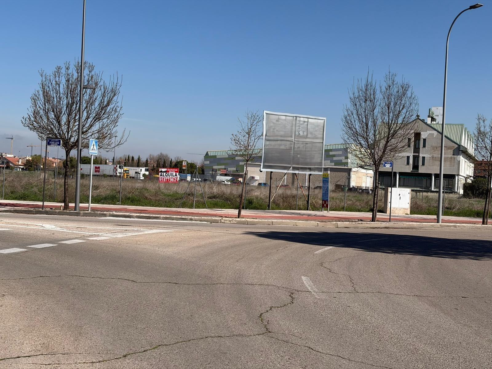 PARCELA TERCIARIA COMERCIAL EN UBICACIÓN ESTRATÉGICA – AZUQU
