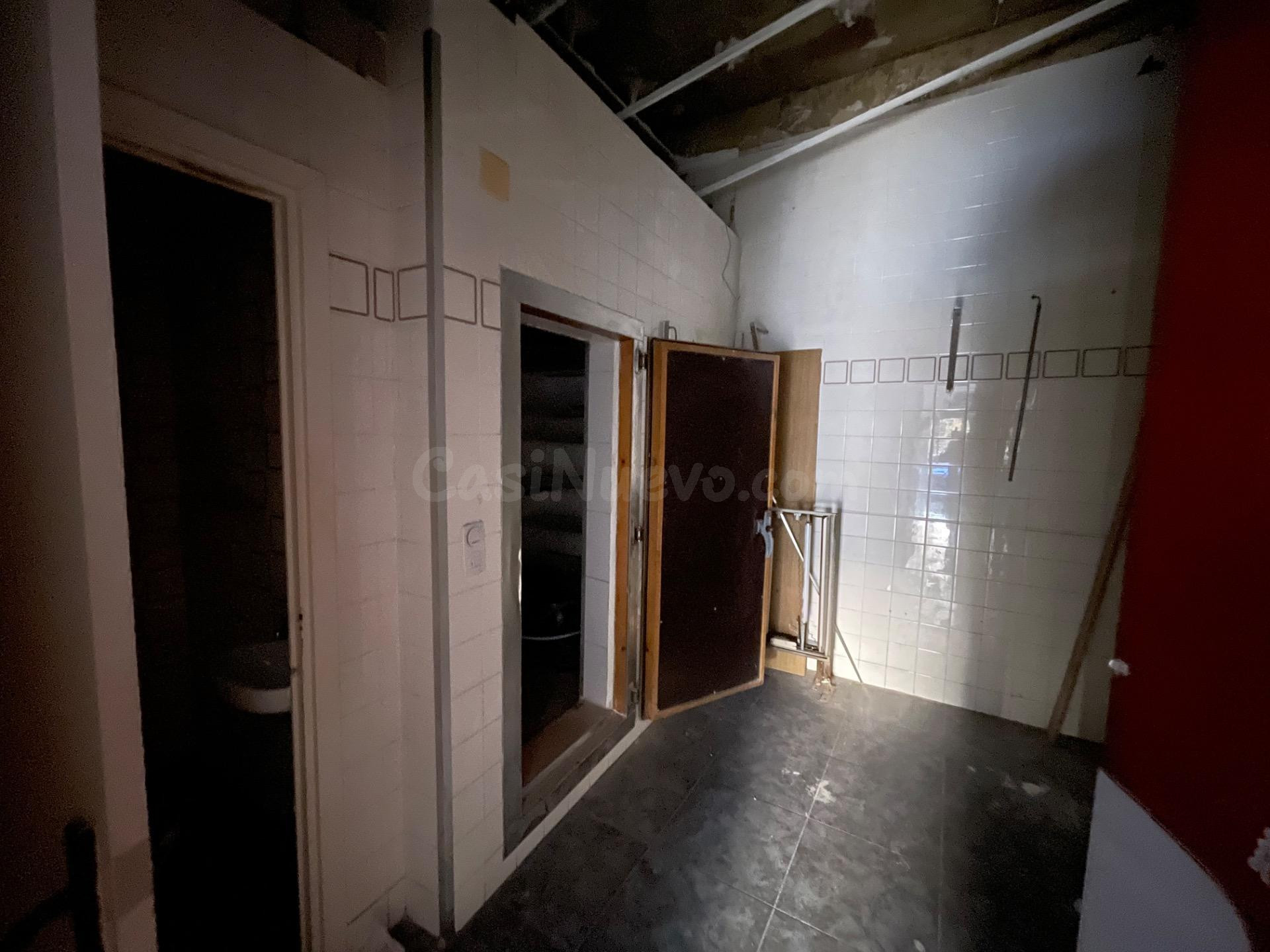 Local comercial 35m² en alquiler - Ensanche-Franciscanos