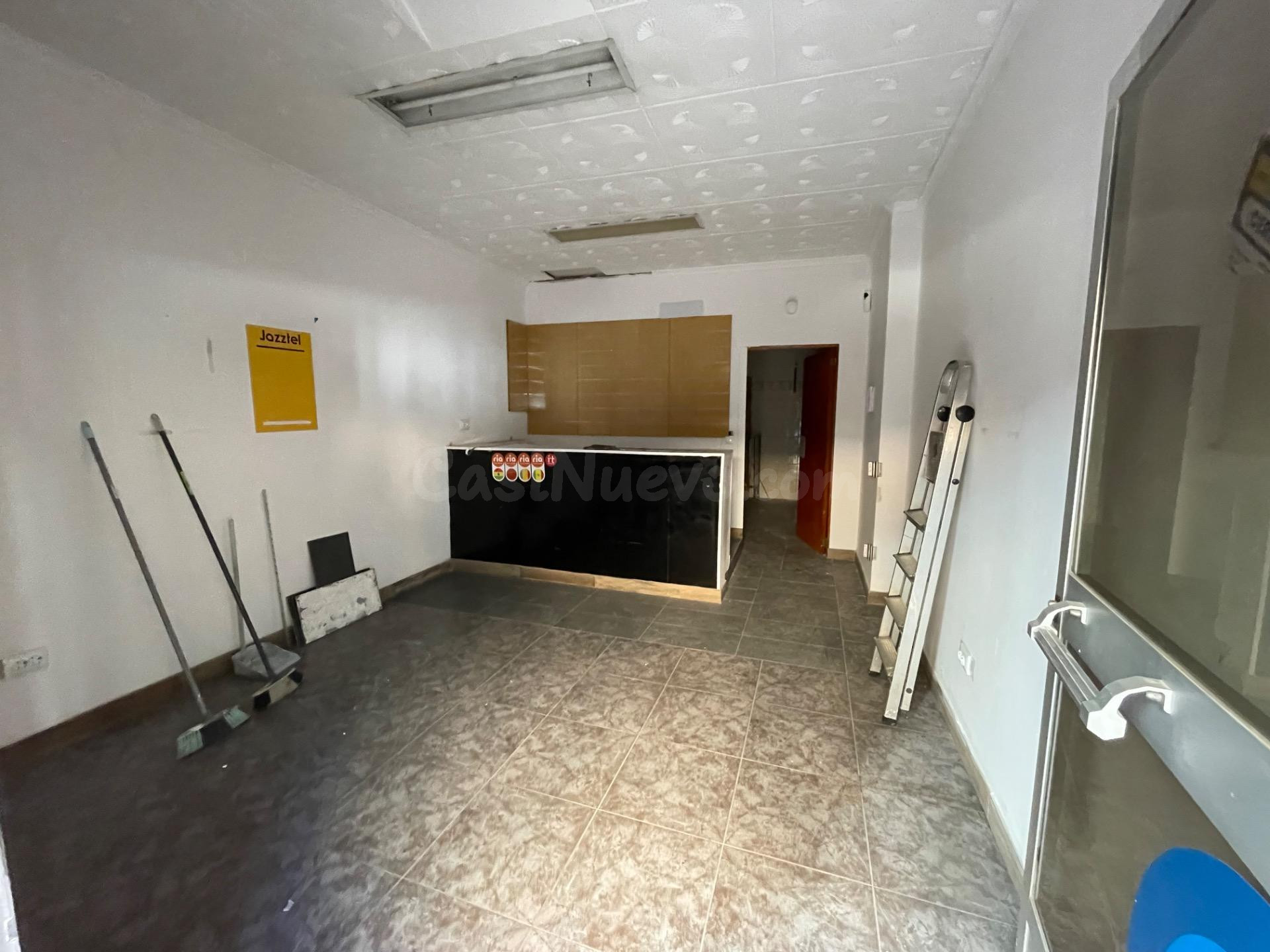 Local comercial 35m² en alquiler - Ensanche-Franciscanos - foto 2