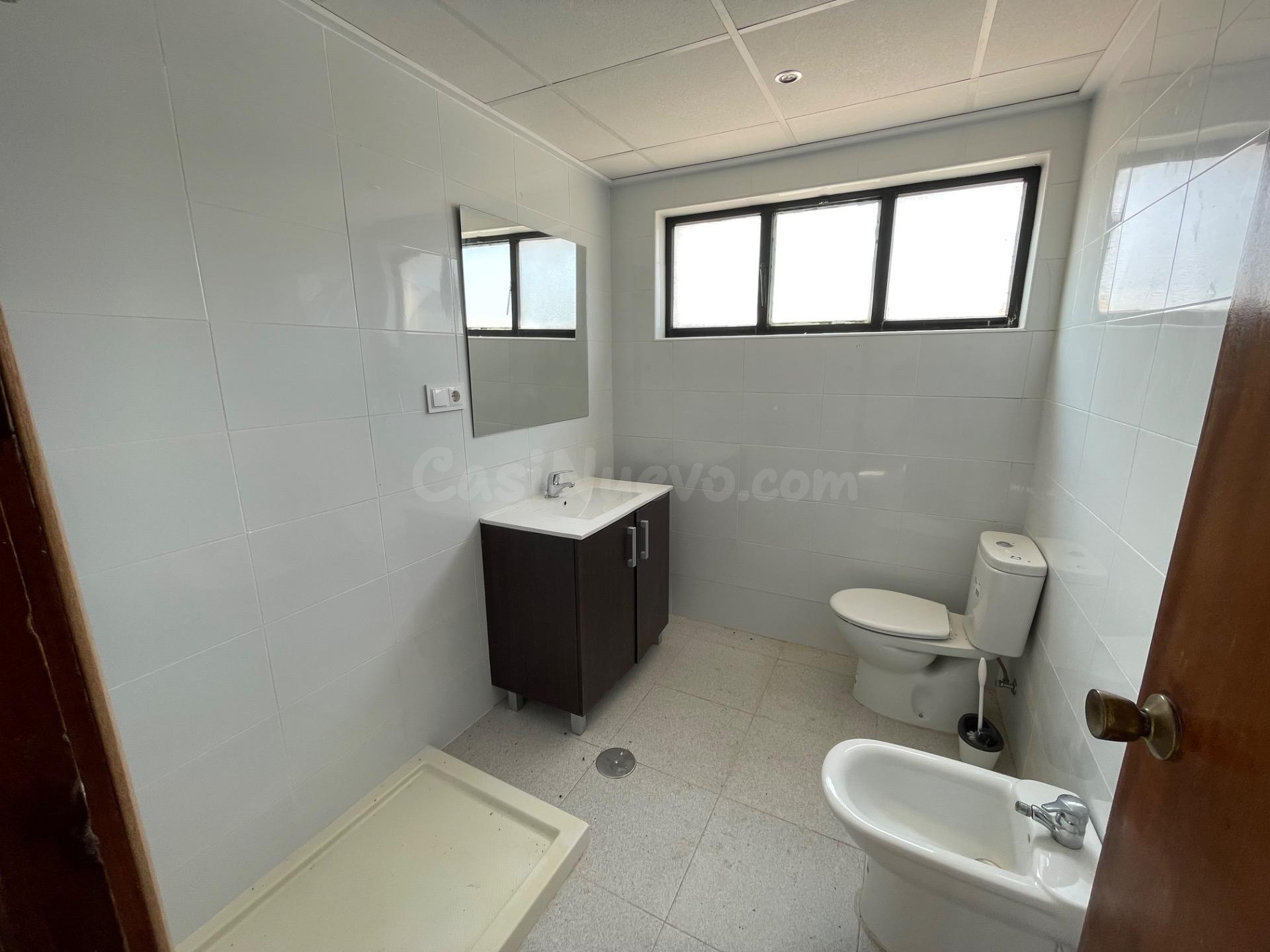 Hostal 7 habitaciones 205m² en alquiler - Barrios periférico - foto 4