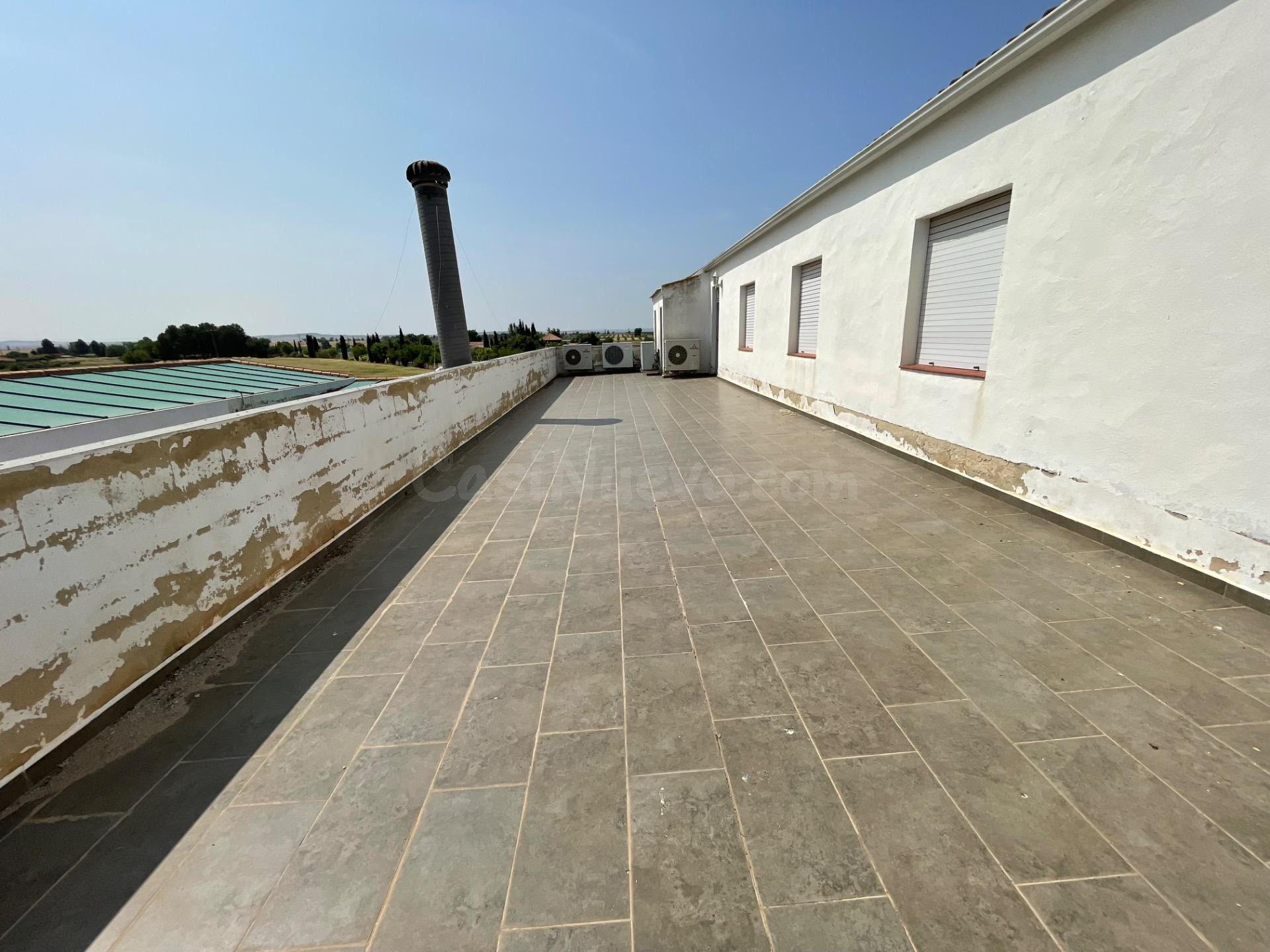 Hostal 7 habitaciones 205m² en alquiler - Barrios periférico - foto 5