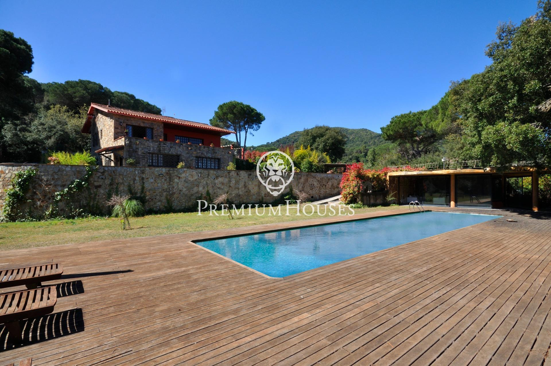 Fabulosa finca en venta en el Golf Vallromanes. Costa BCN