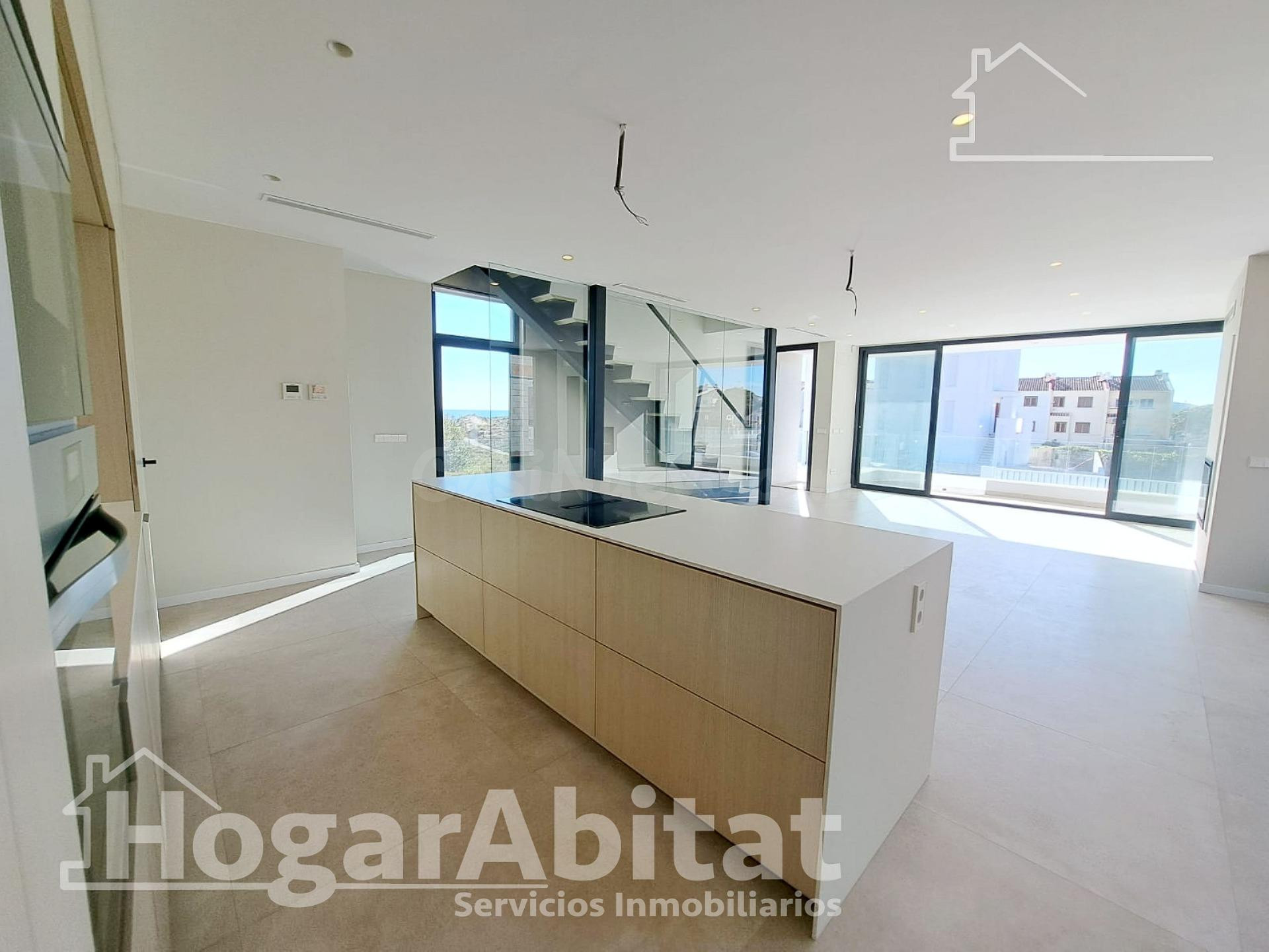 CHALET DE LUJO A ESTRENAR CON PISCINA E IMPRESIONASTES VISTA - foto 3
