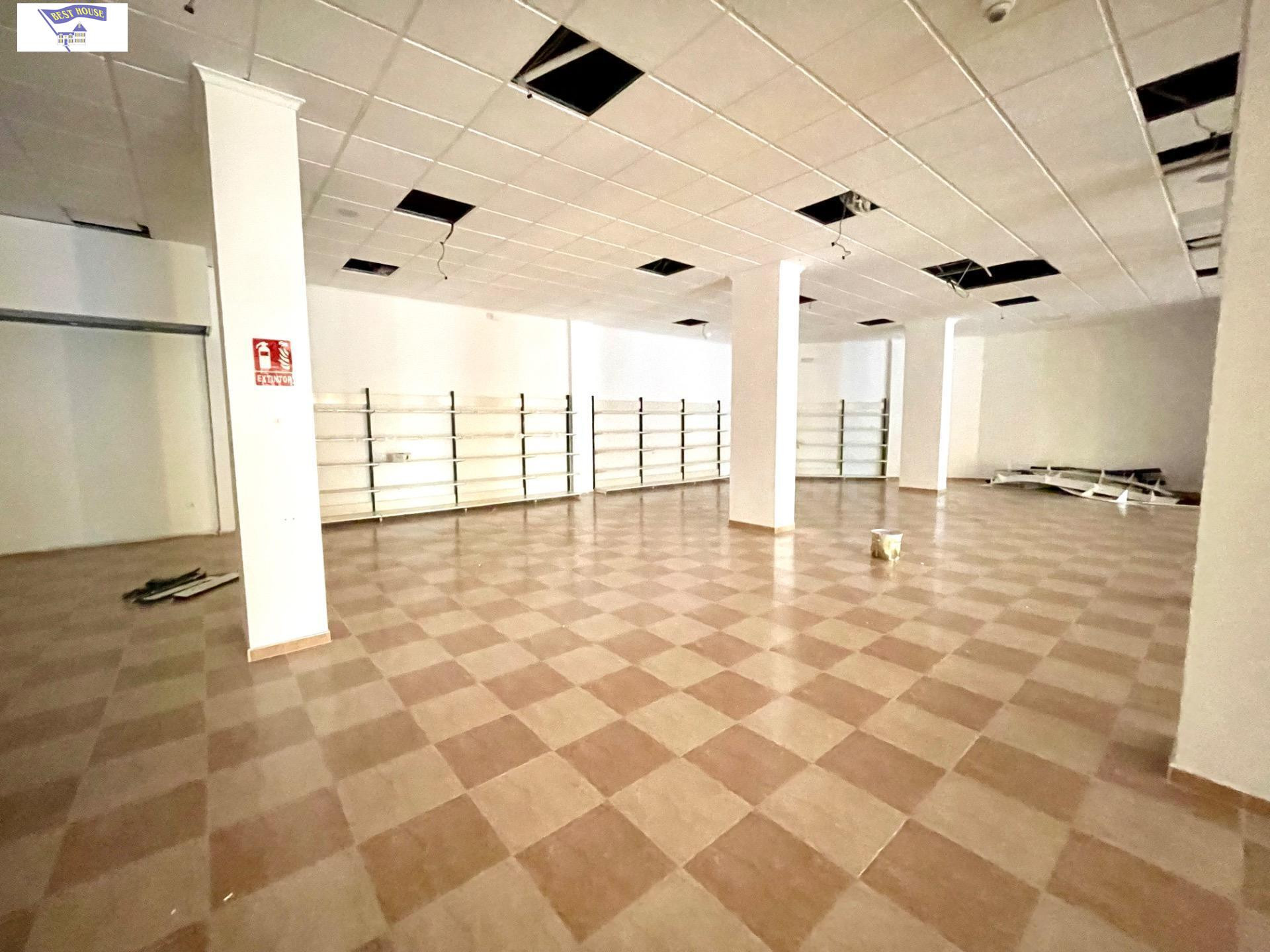 Amplio Local Comercial en Alquiler - Excelente Oportunidad p - foto 5