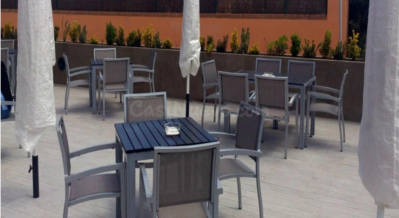 TRASPASO CAFETERIA EL MEDANO CENTRO - foto 3