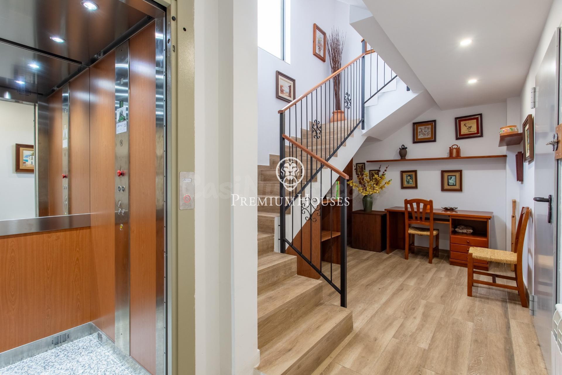 Elegante casa con piscina y parcela plana en venta en Cabrer - foto 3