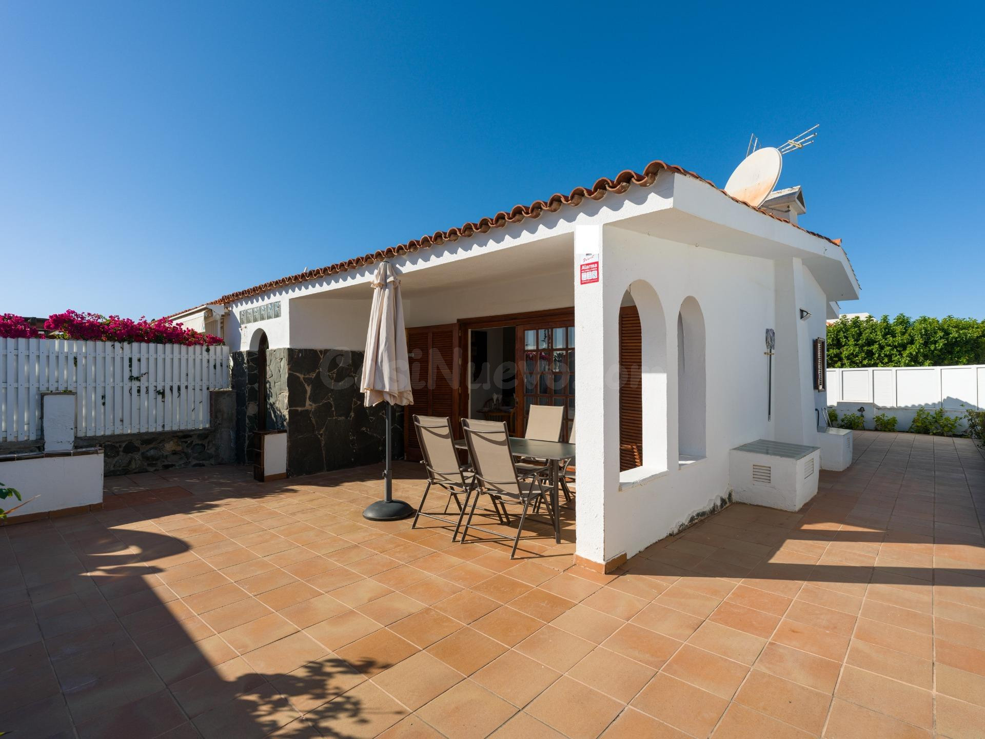 Bungalow con semi-sótano en Campo Internacional de Maspaloma - foto 2
