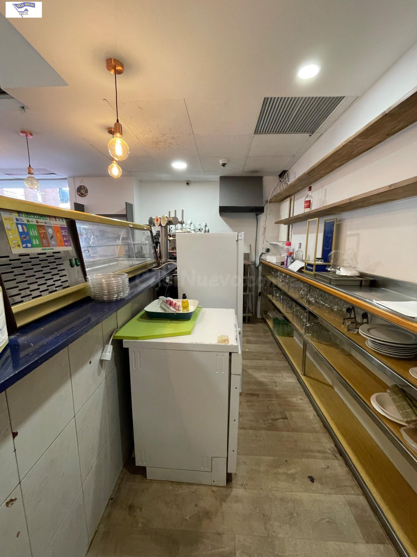 Local comercial 90m² en venta - Feria - foto 4
