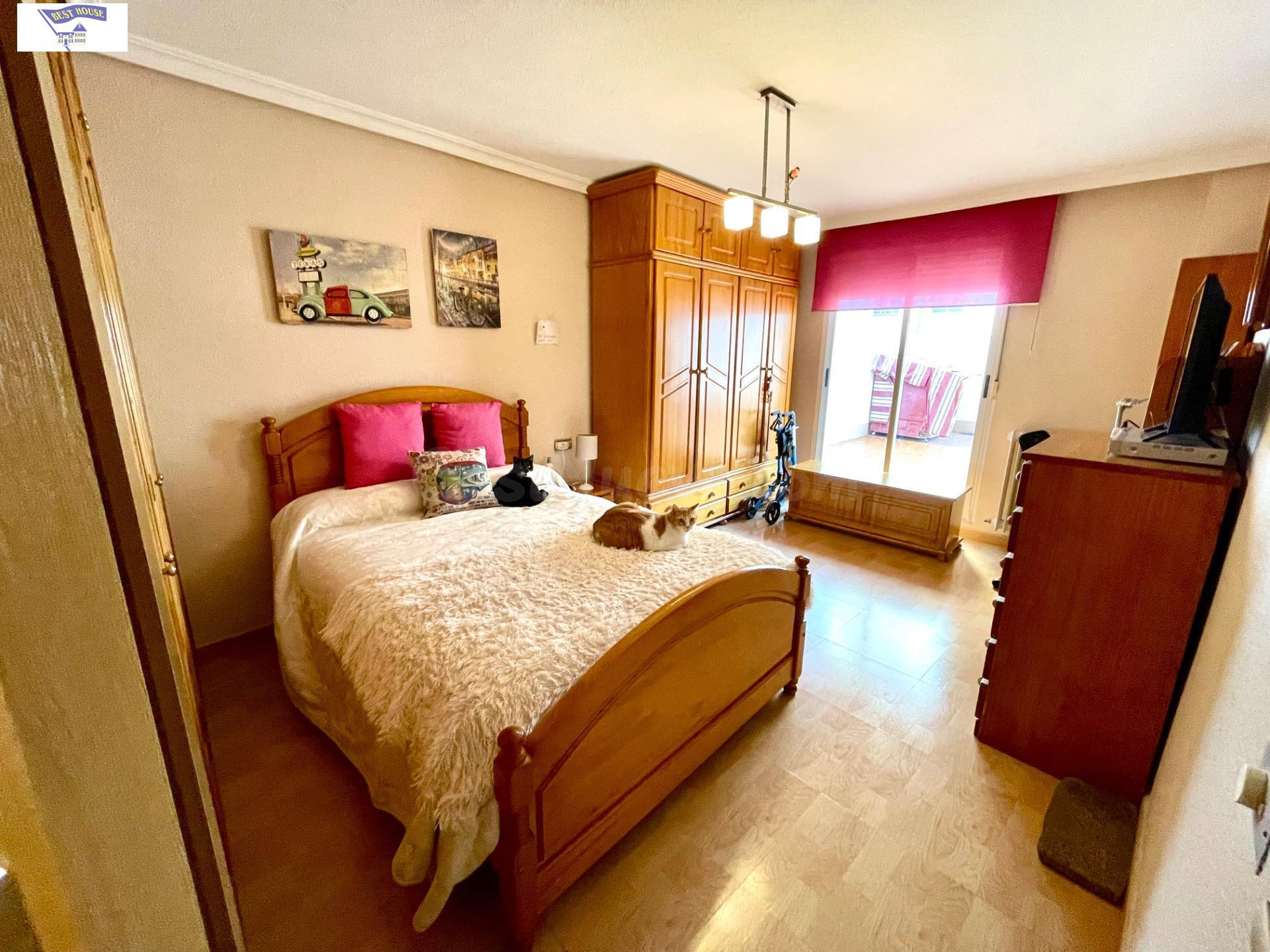 PISO CON GARAJE Y TRASTERO EN ZONA CARRETAS. - foto 4