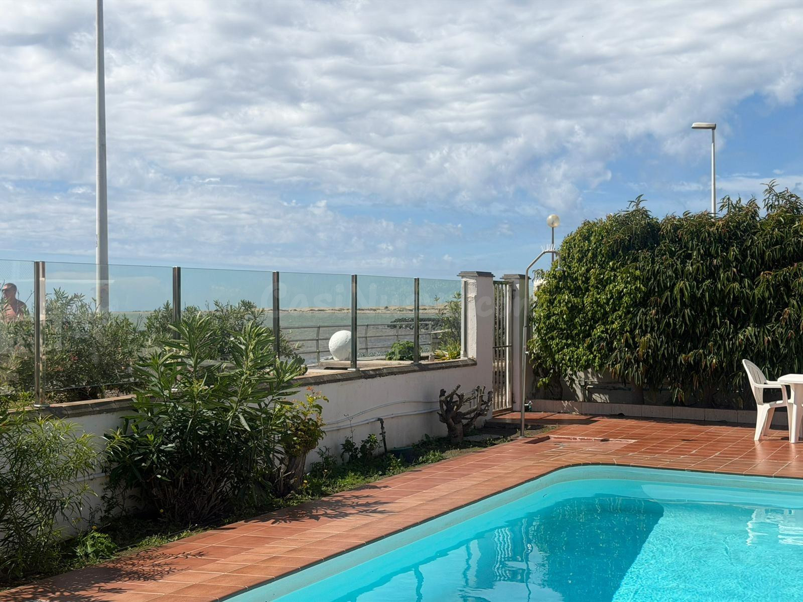 Apartamento en primera línea por temporadas