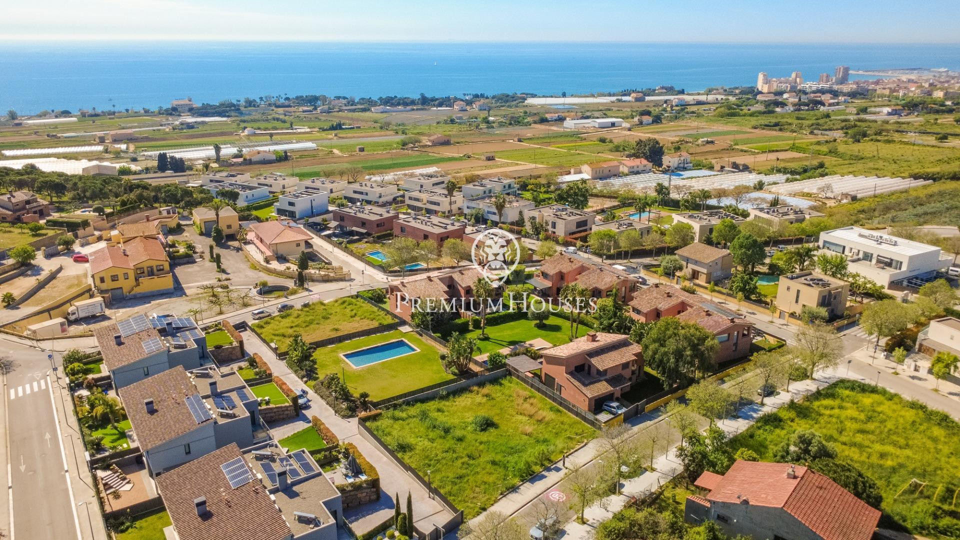 Terreno urbano con licencia en venta en Mataró - foto 4