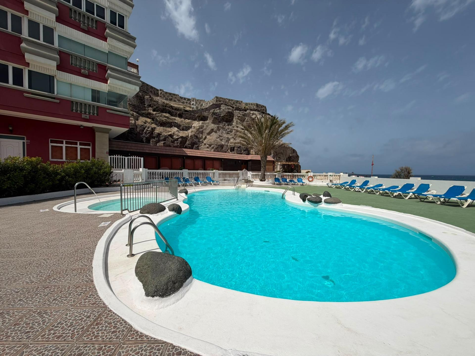 Apartamento en alquiler de temporada en Bahía Mar – La Garit - foto 2
