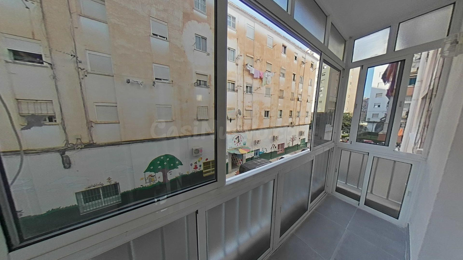 VIVIENDA ALQUILADA CON SEGUIRO DE IMPAGO EN VISTA FRANCA V6 - foto 2