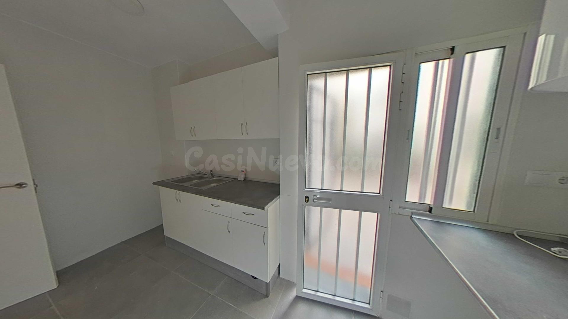VIVIENDA ALQUILADA CON SEGUIRO DE IMPAGO EN VISTA FRANCA V6 - foto 4