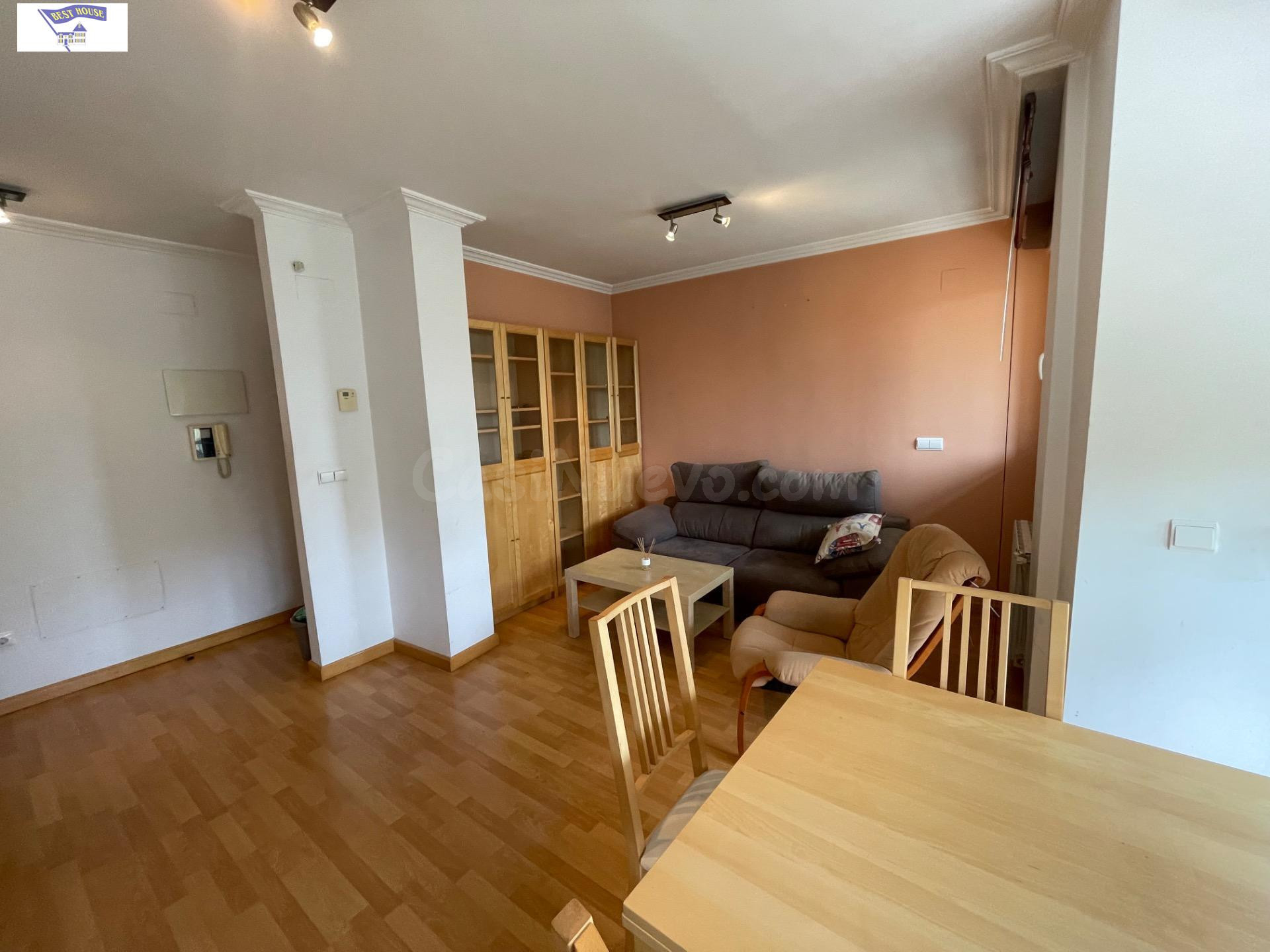 Apartamento Seminuevo en Albacete - Fiesta del Árbol con garaje y trastero incluidos
