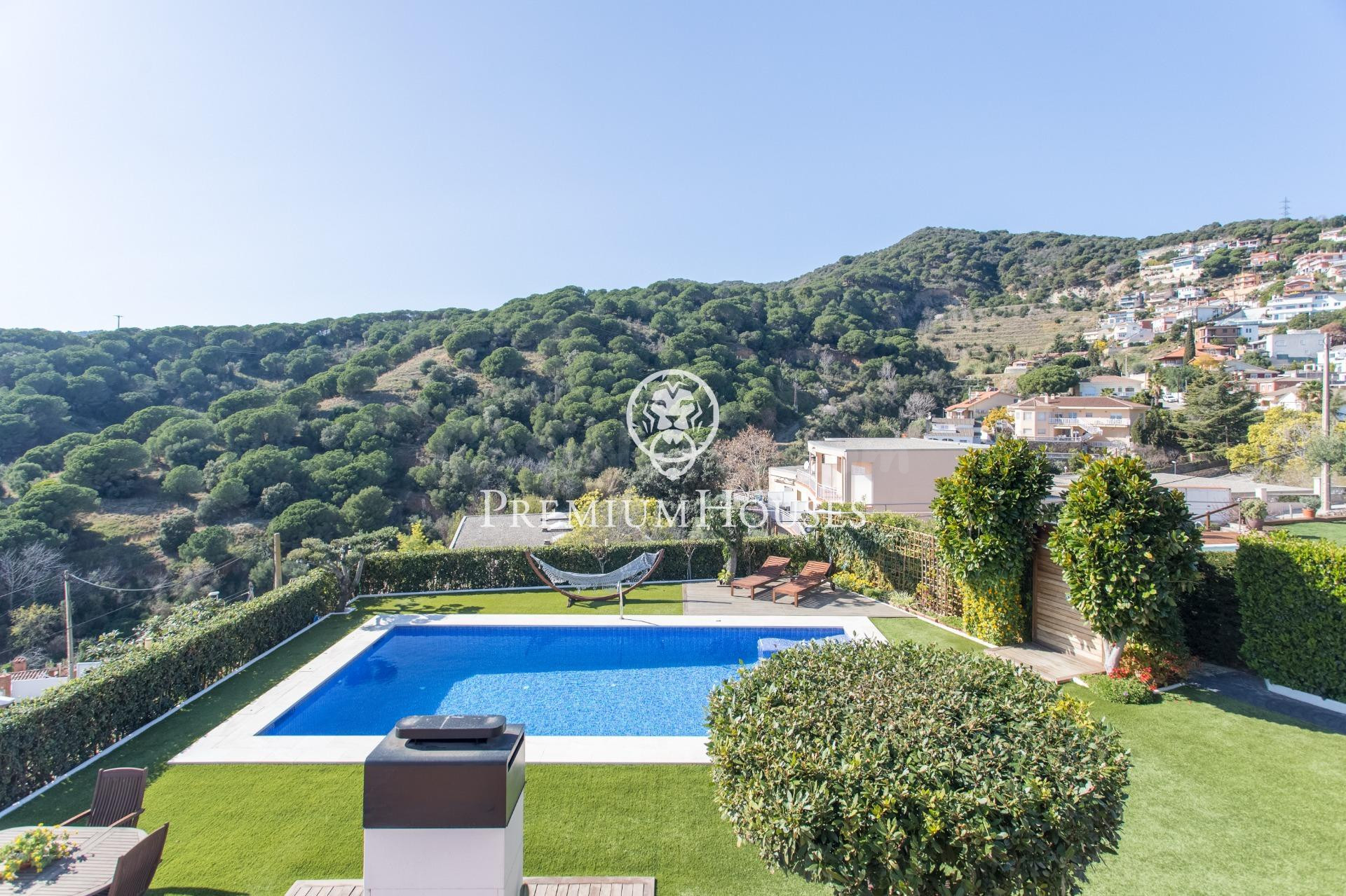 Espectacular casa en venta en Alella con piscina y vistas al - foto 3
