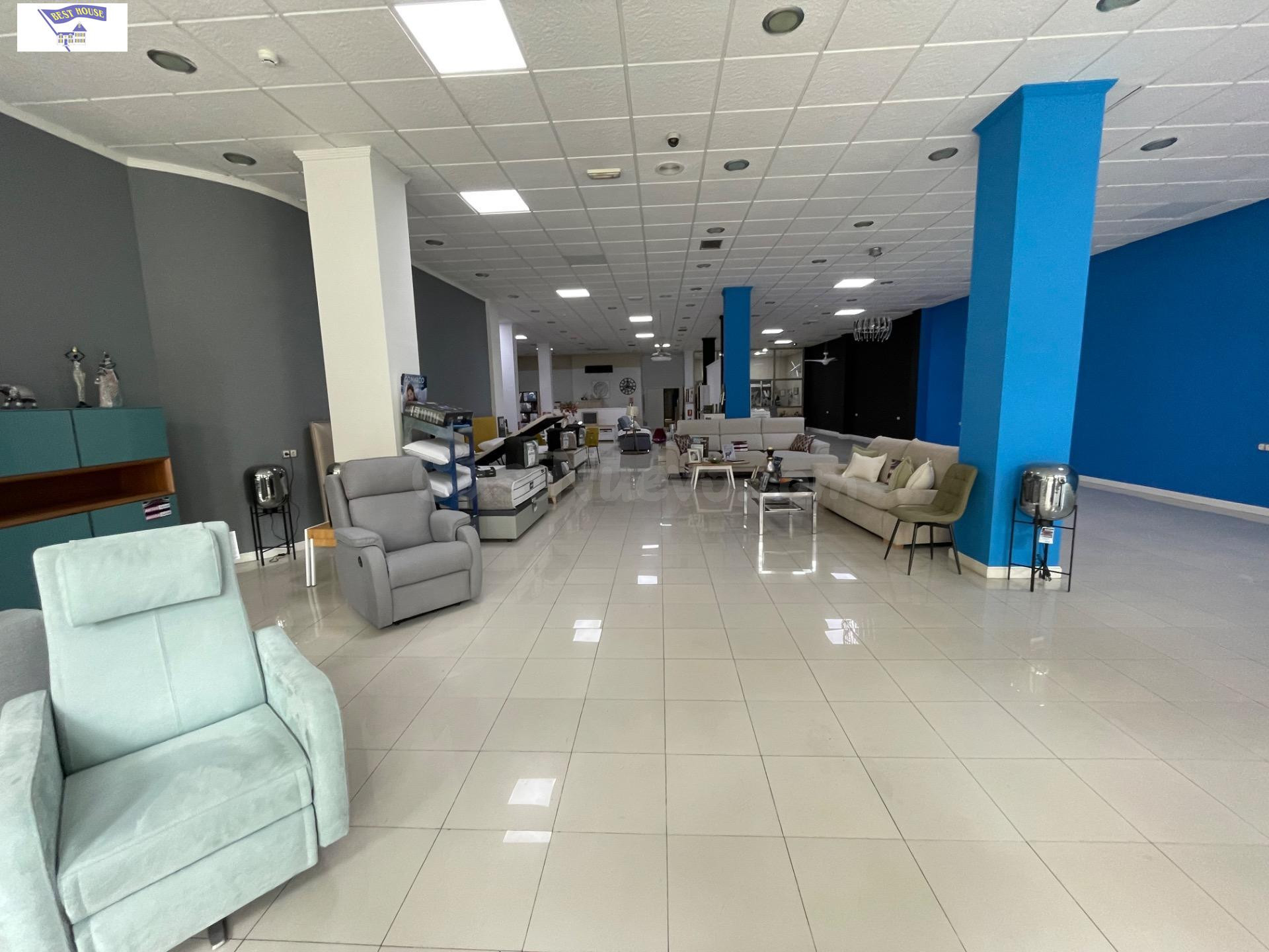 Local comercial 480m² en venta - Circunvalacion