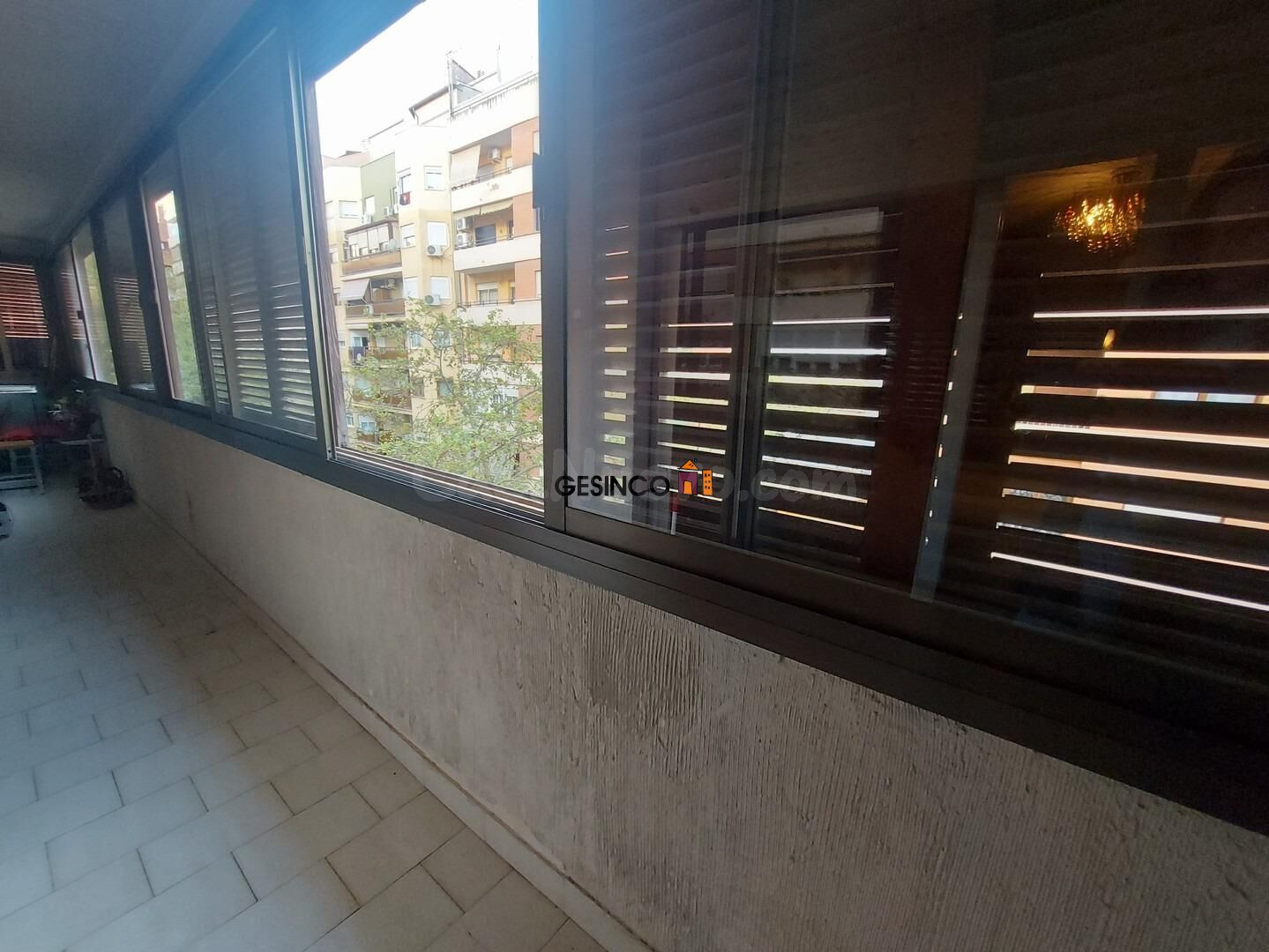 PISO PARA REFORMAR EN QUINTA PLANTA CON ASCENSOR