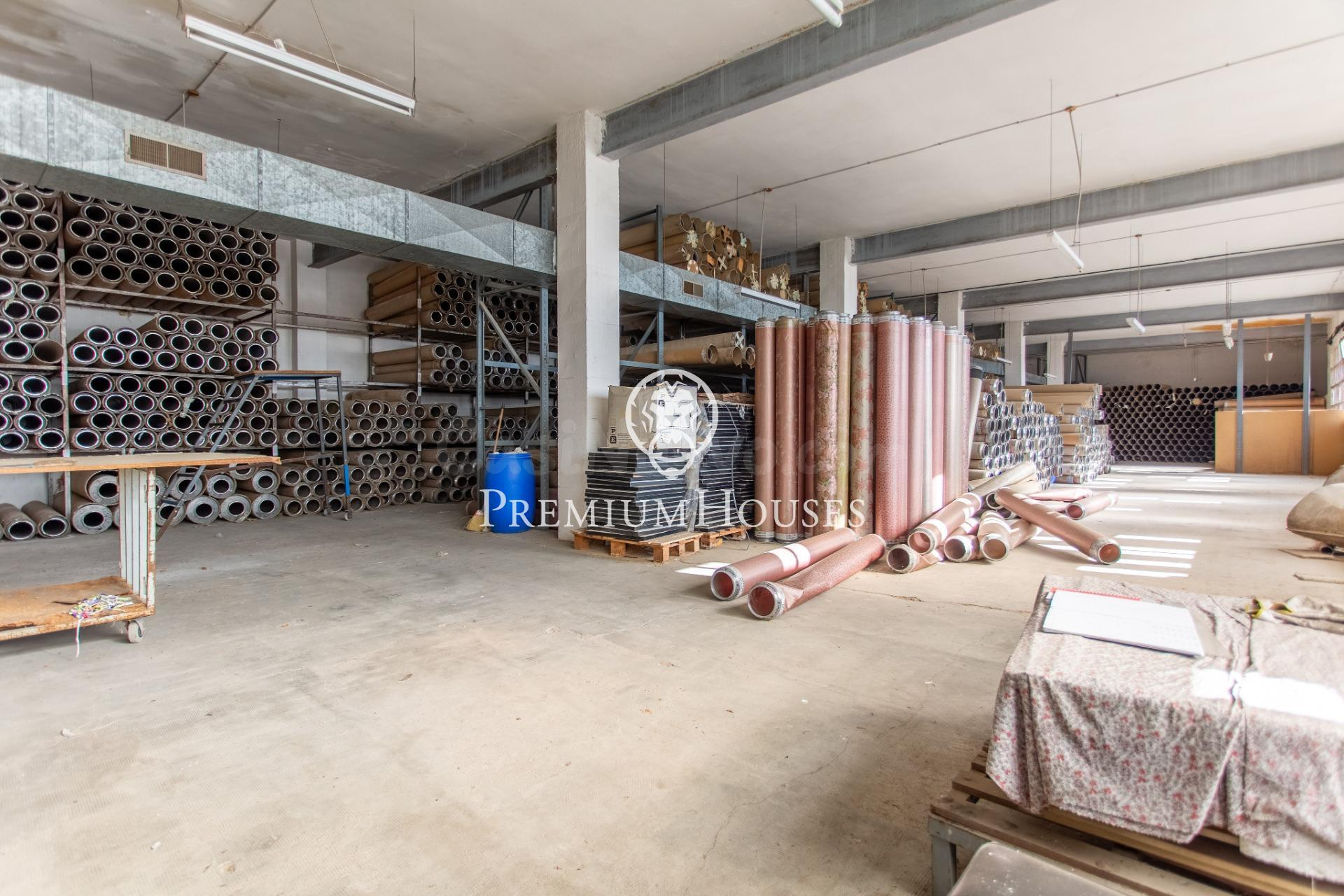 Venta de terreno urbano con nave industrial de 1.099m2 - foto 4
